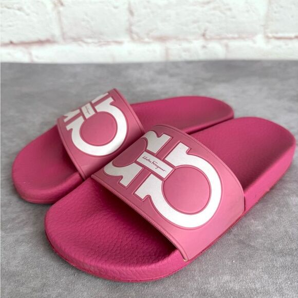 Salvatore Ferragamo Groove Pool Slides Pink 5 - Picture 1 of 12